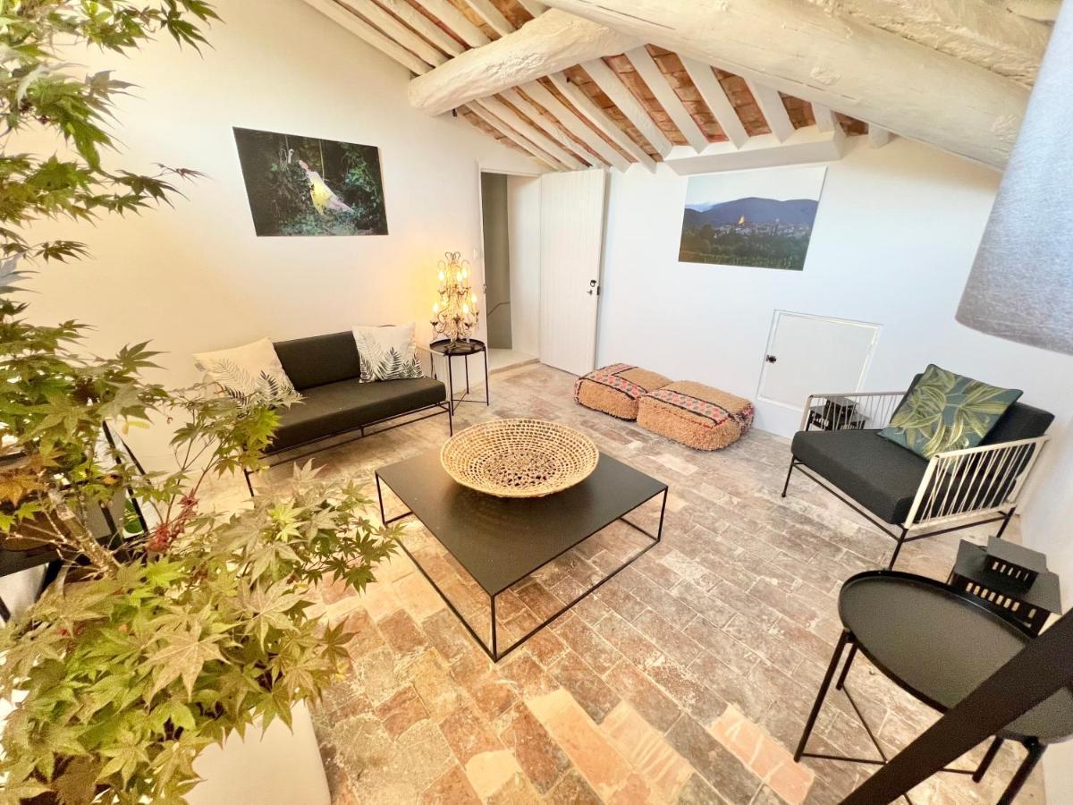 Maison De Village Au Calme. Lourmarin Kültér fotó