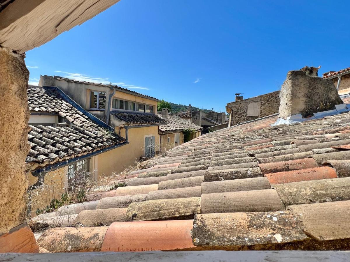 Maison De Village Au Calme. Lourmarin Kültér fotó